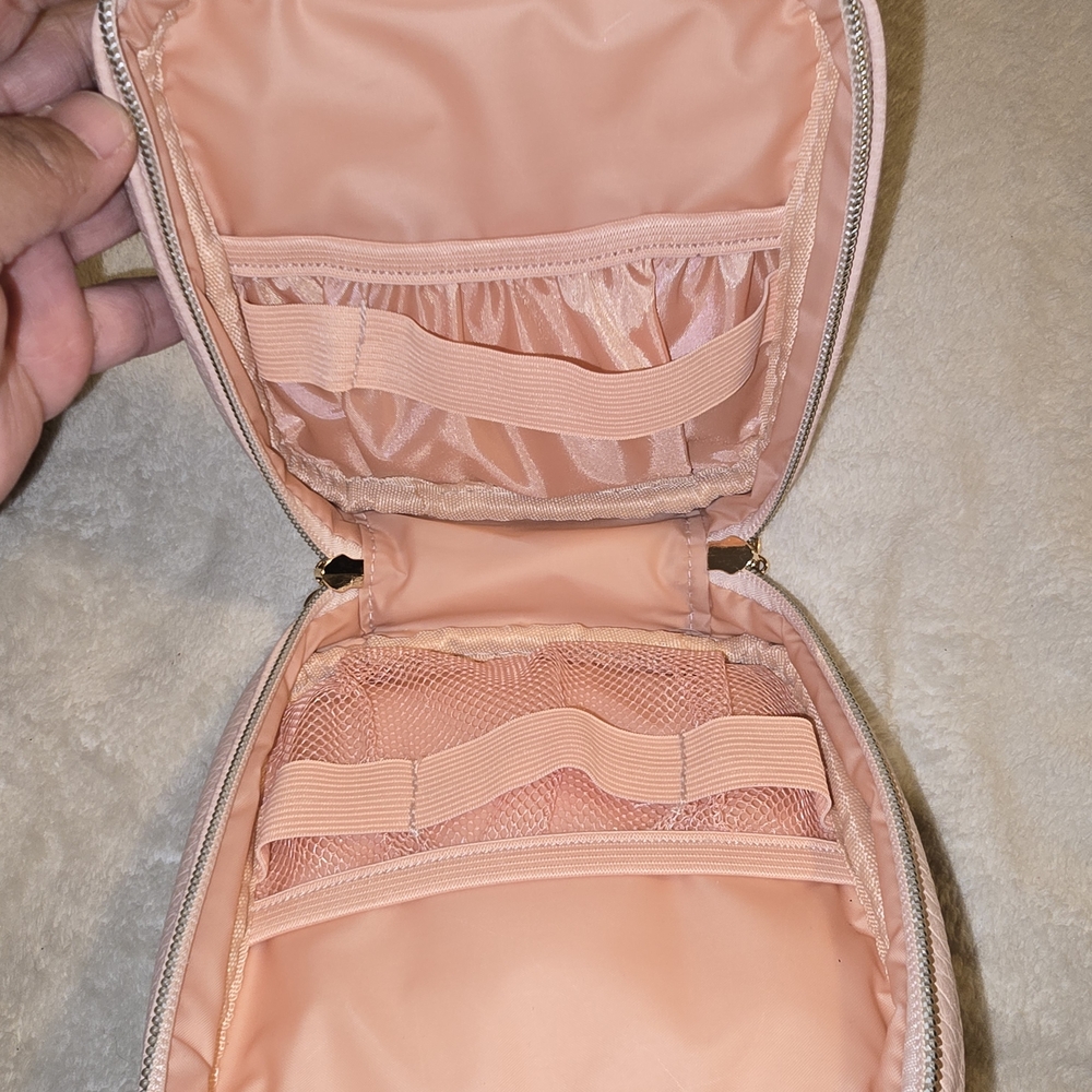 Blush Tech Pouch